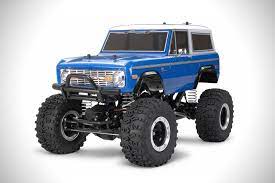 Tamiya’s latest RC car lineup rolls out radical six-wheel F1 racer and a Ford Bronco